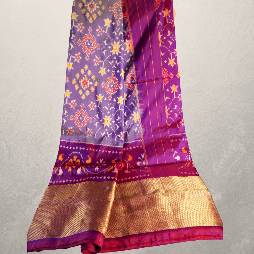 Pure Silk Pochampally Ikat Saree in Mauve with Purple Chatai Border
