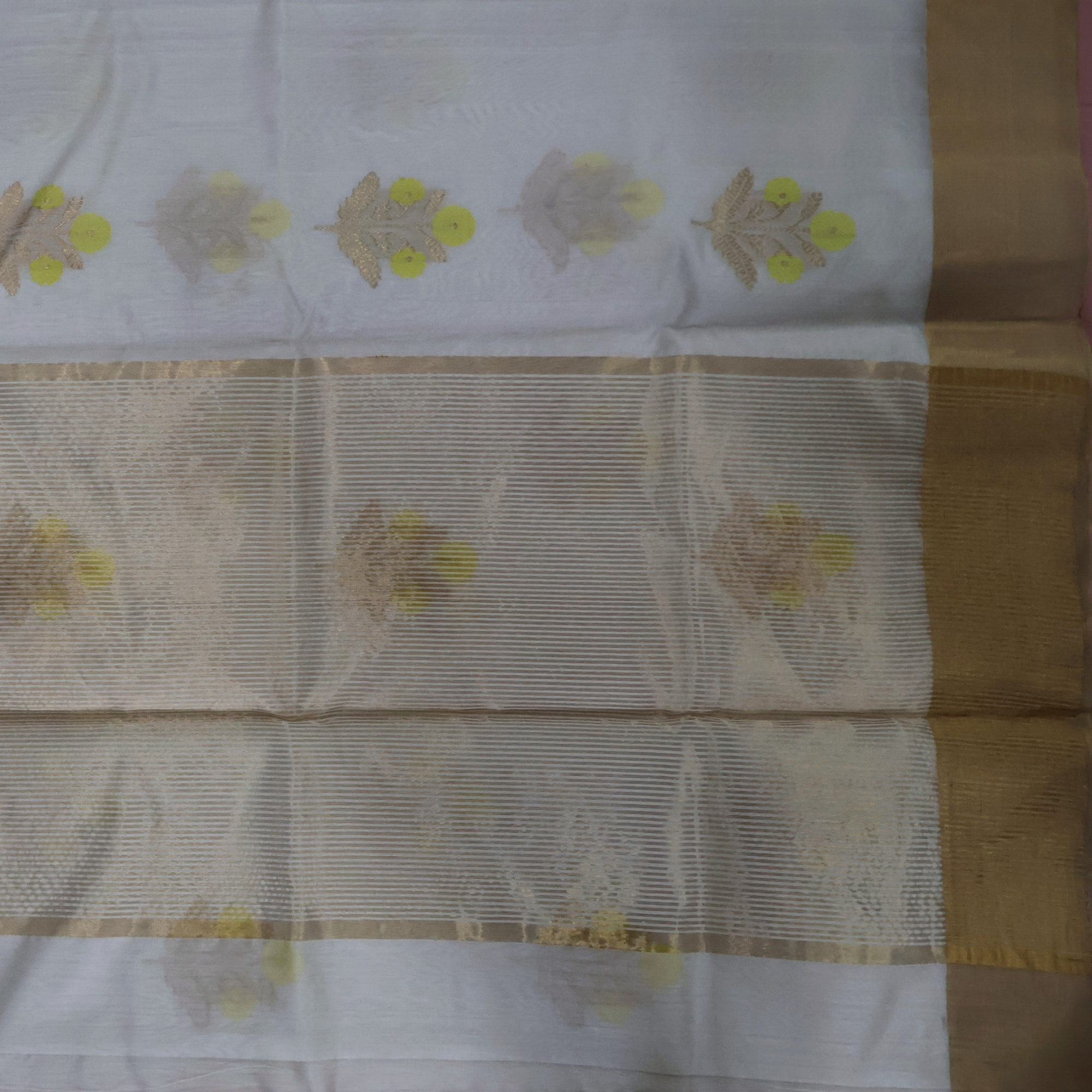 White Katan Silk Chanderi Saree with Gadhi Border & Floral Zari Butti