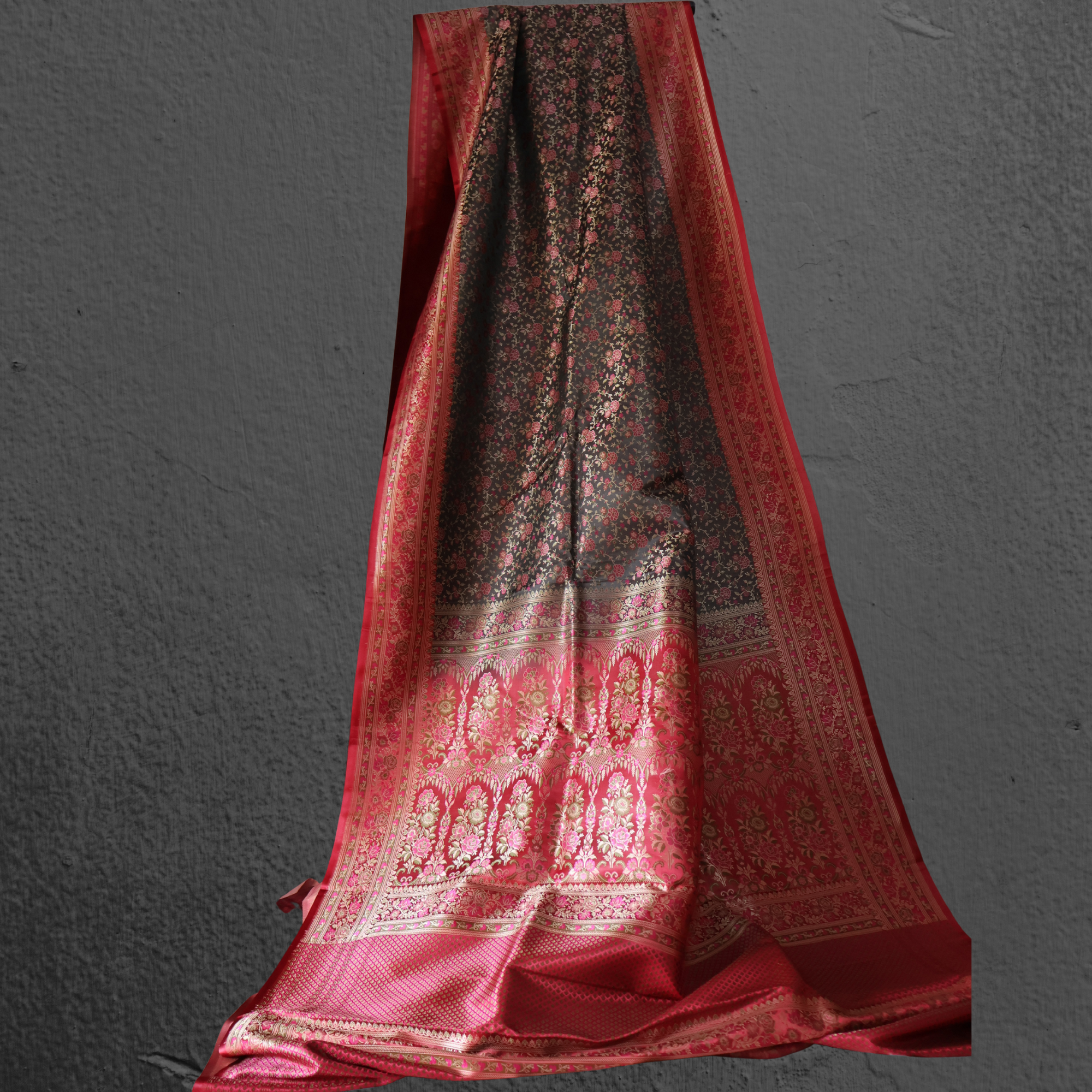 Dark Grey & Red Banarasi Mashru Silk Saree with All-Over Floral Jamawar Work