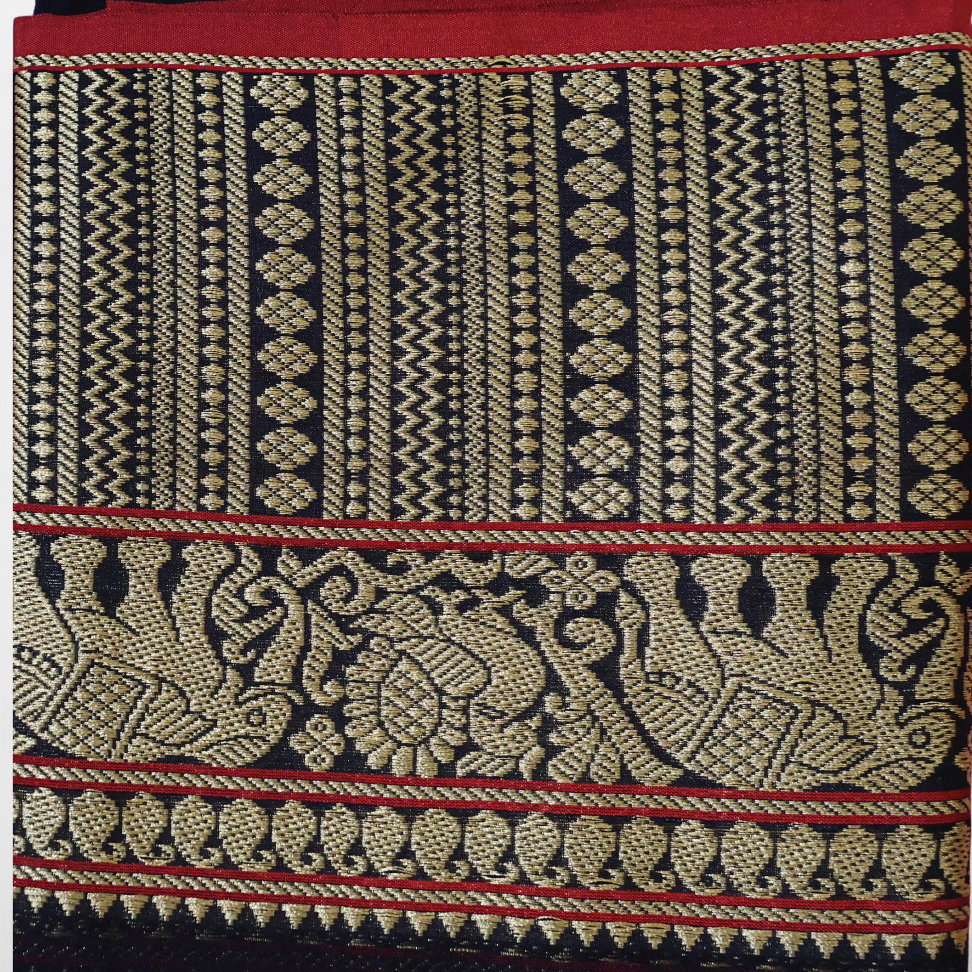 Black Narayanpet Cotton Saree with Red & Gold Contrast Temple Border | Classic Handloom Elegance