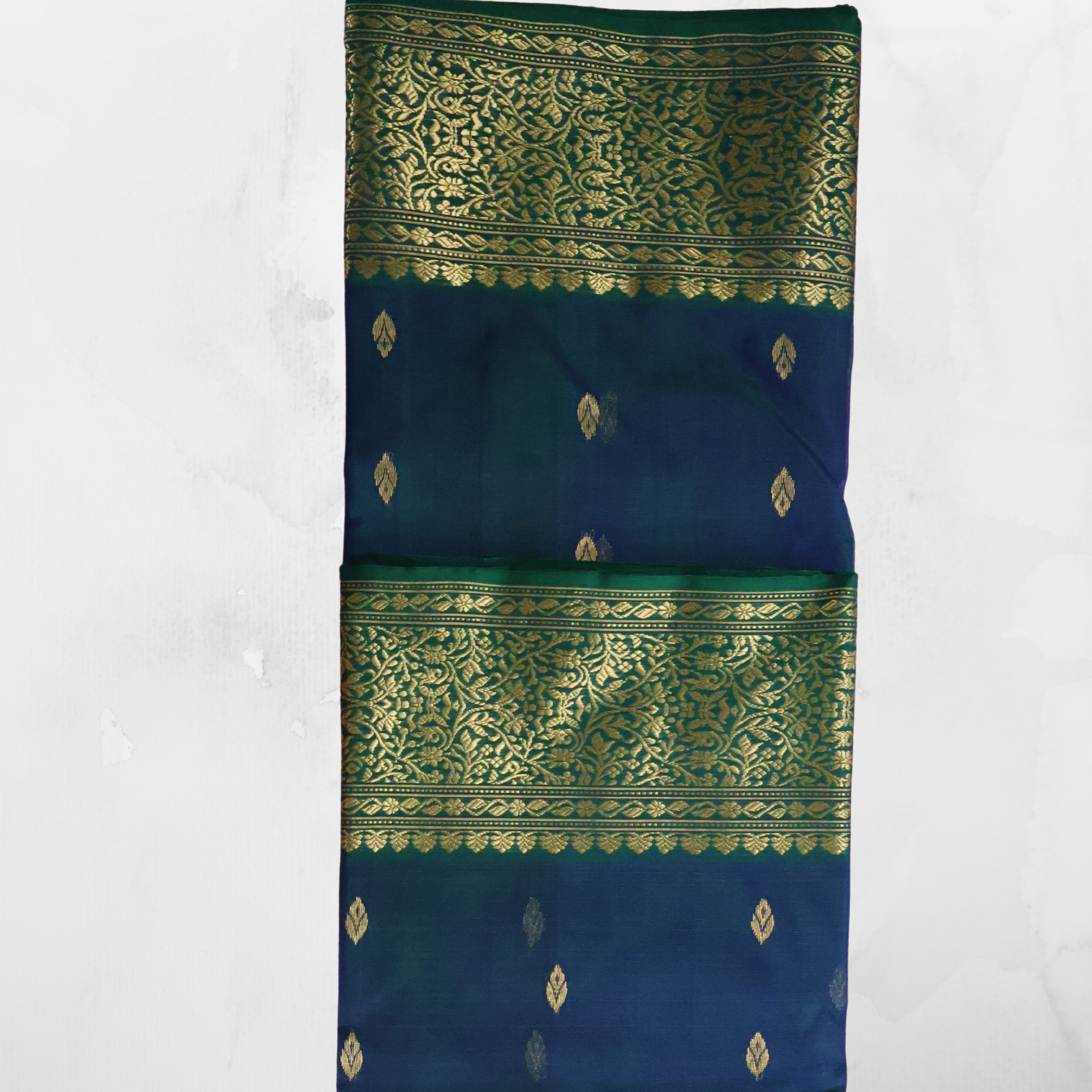 Dual-Tone Blue & Green Katan Silk Chanderi Saree with Rich Gold Jaal Zari Border