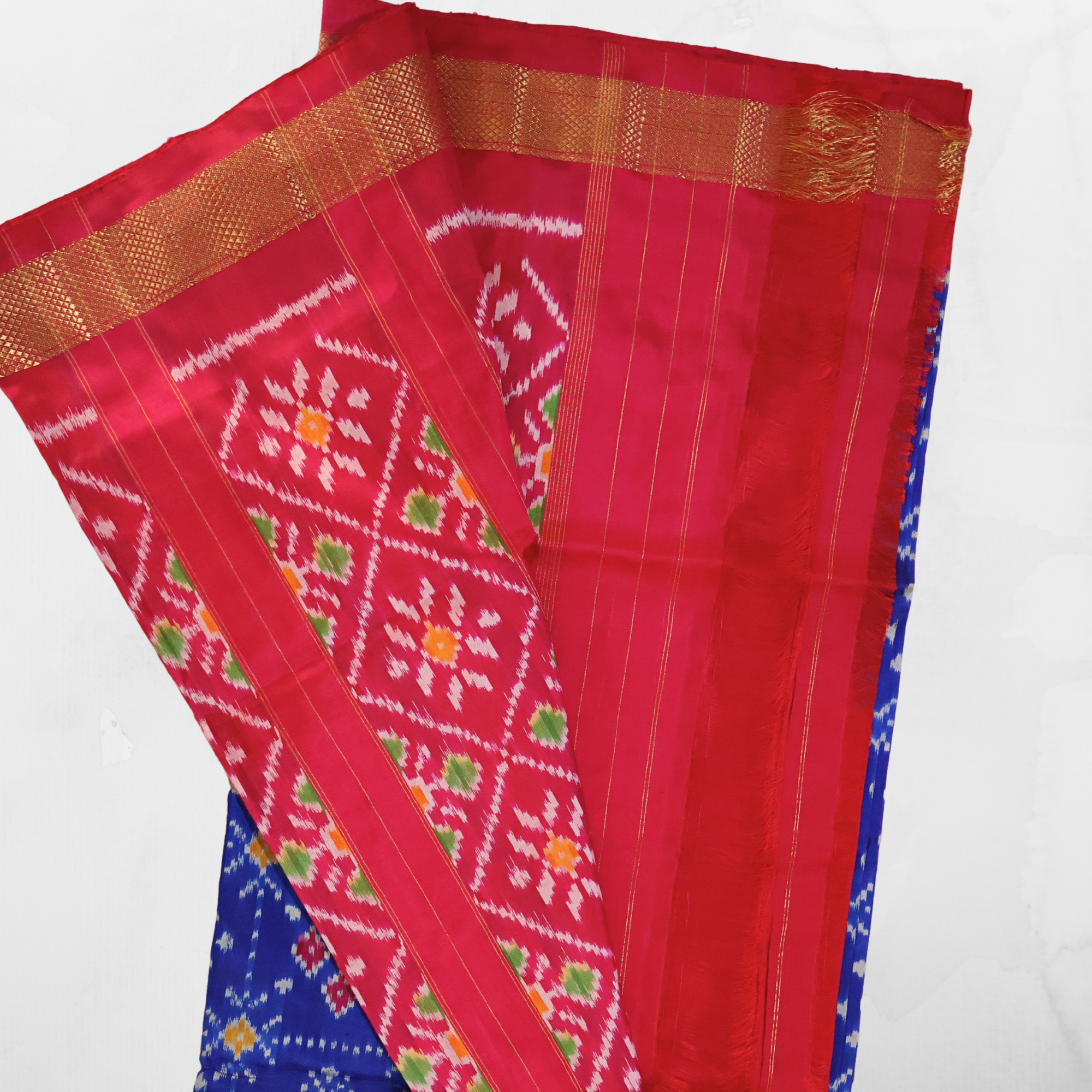 Pure Silk Pochampally Ikat Saree in Fresh Blue with Bright Pink Big Zari Border