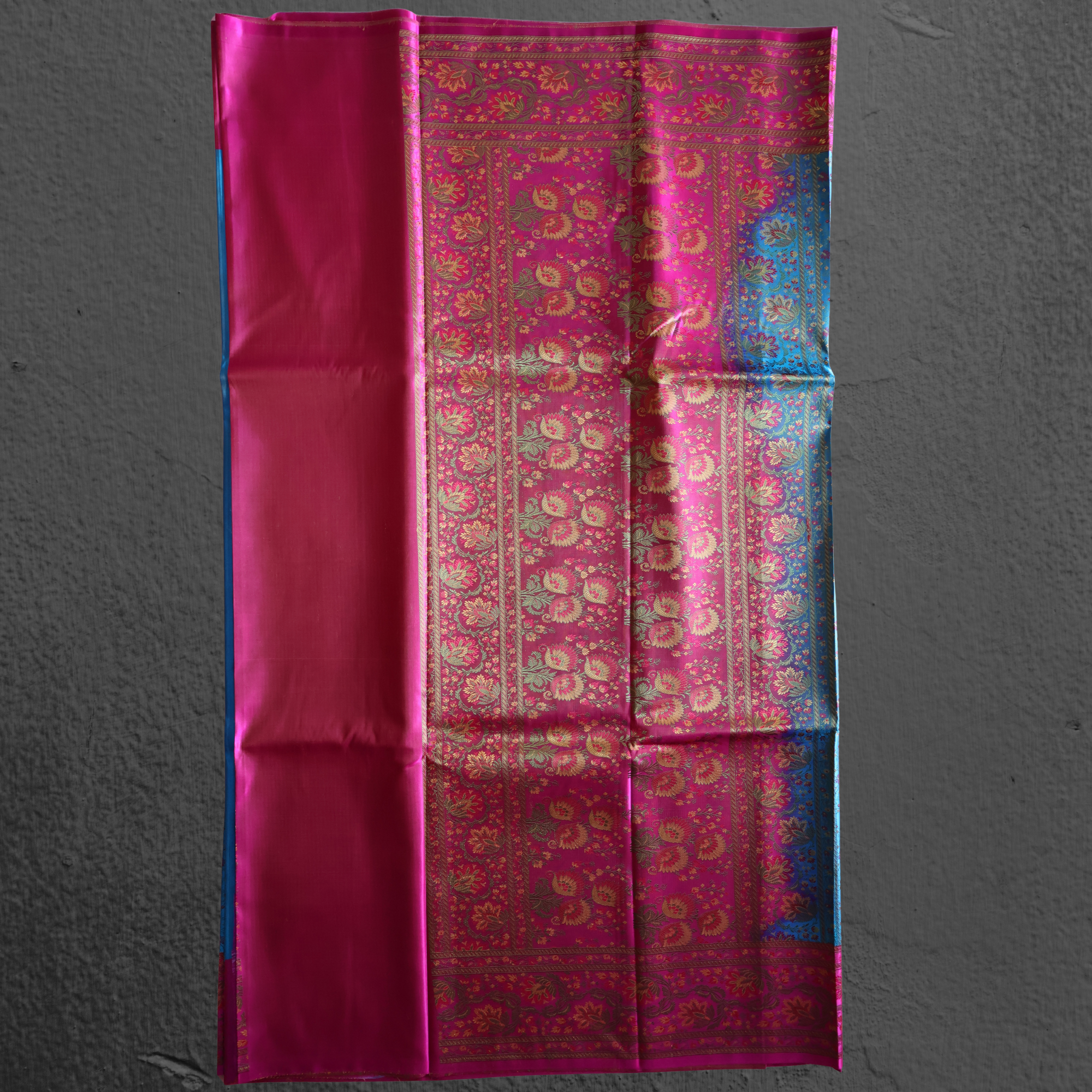 Rani Pink and Blue Dual-Tone Banarasi Mashru Silk Saree with Jamawar Motifs
