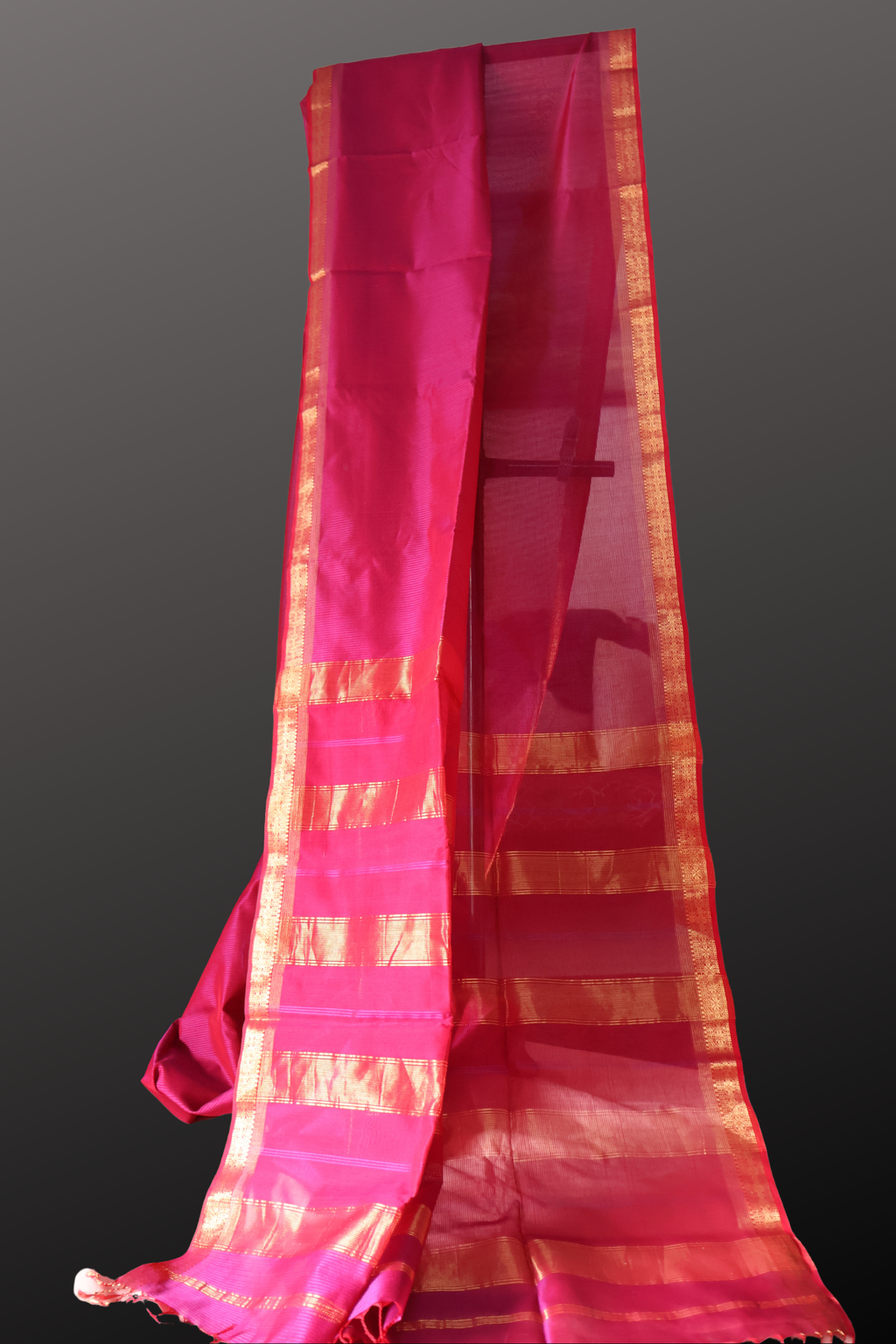 Magenta-Red Induri Silk-Cotton Saree with Fine Checks & Traditional Karna-Phool Zari Border