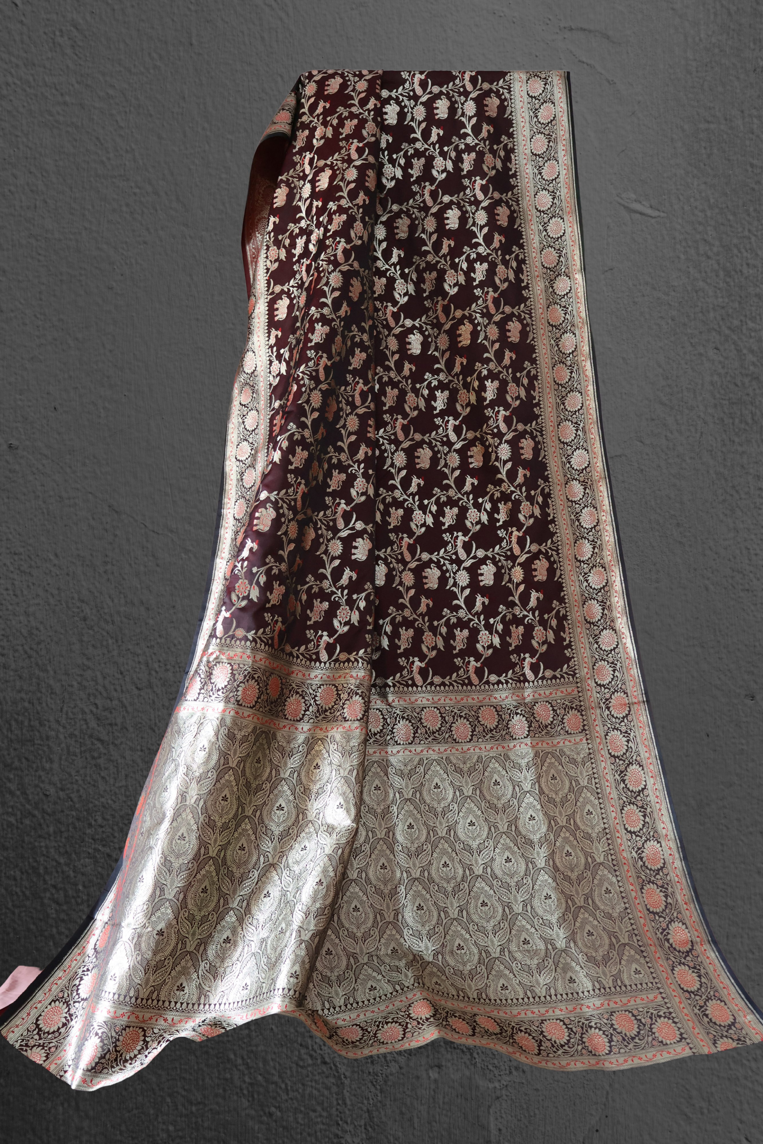 Dual-Tone Black and Red Banarasi Mashru Silk Saree in Classic Shikargah Pattern