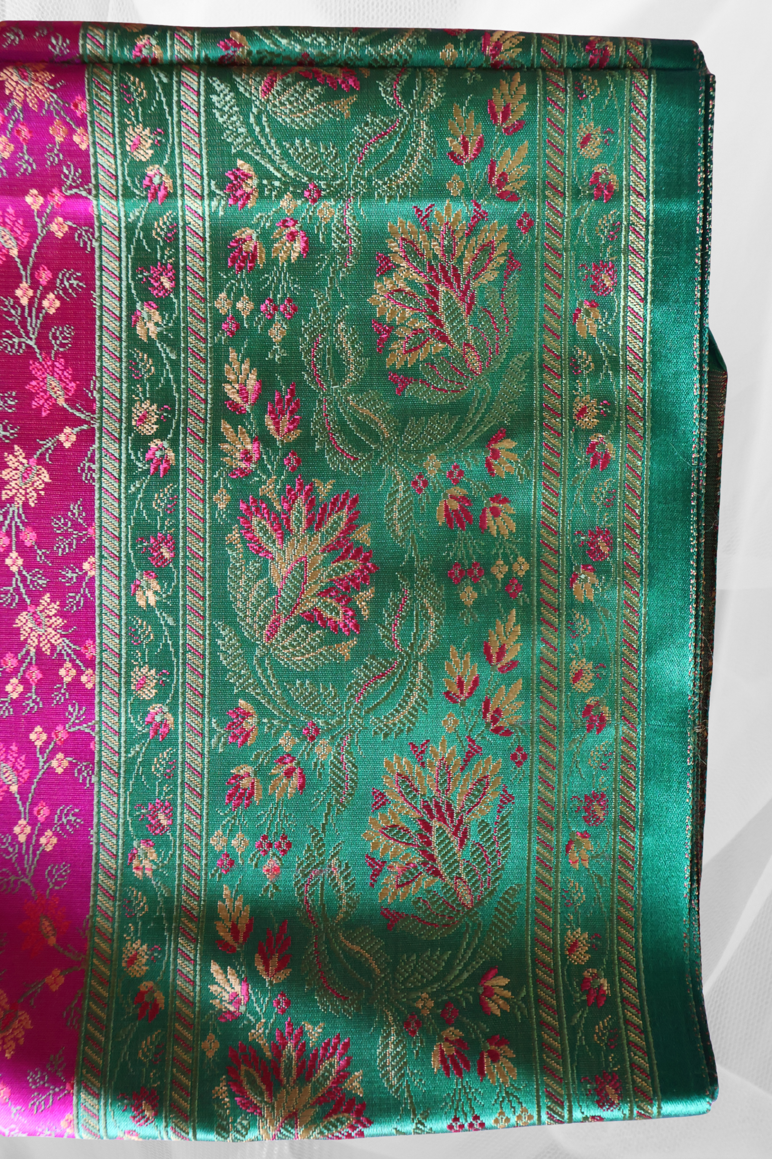 Rani Pink and Emerald Green Banarasi Mashru Silk Saree with Jamawar Motifs