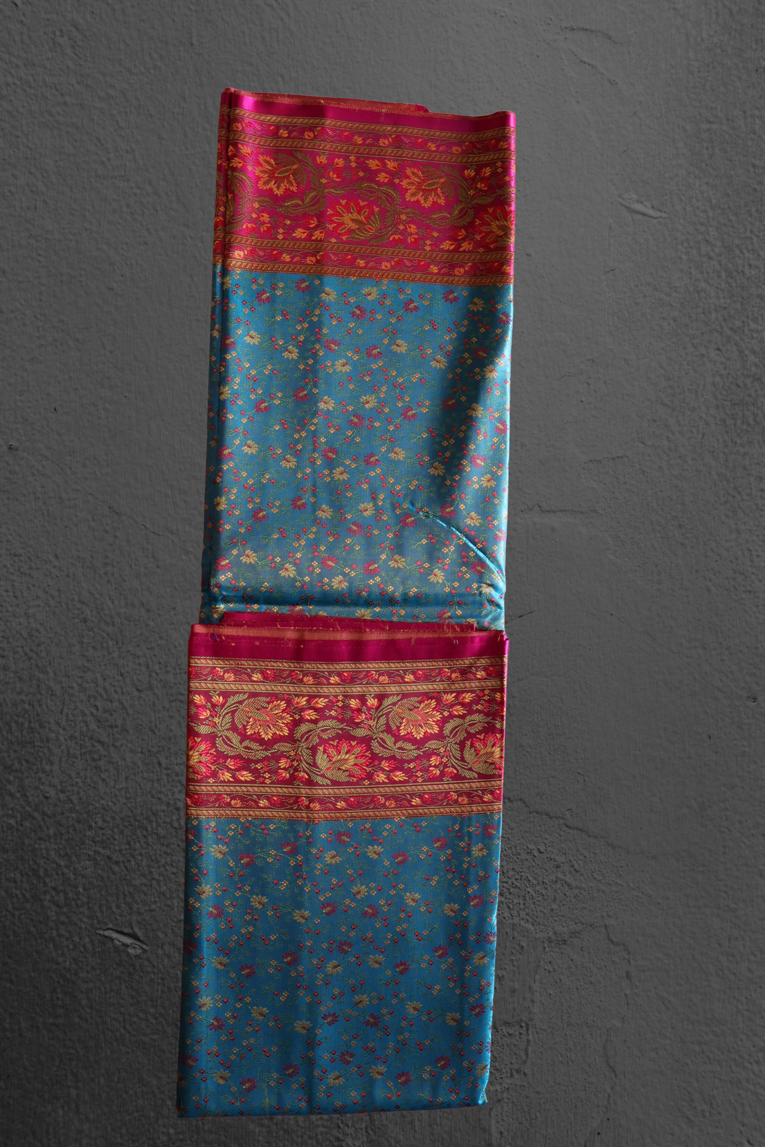 Rani Pink and Blue Dual-Tone Banarasi Mashru Silk Saree with Jamawar Motifs