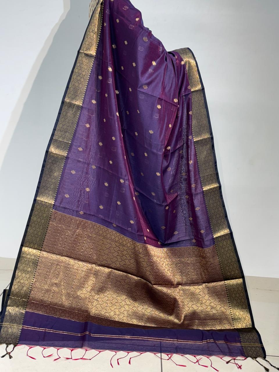 Deep Blue Maheshwari Cotton Saree with Antique Gold Brocade Pallu | Handwoven Heritage